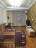 2-комнатная квартира, Исанова-Киевская (Первомайский район, г. Бишкек), помесячно