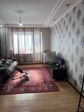 2-комнатная квартира (12 мкр., Октябрьский район, г. Бишкек), помесячно