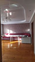 4-комнатный дом (, 4.00 соток) , помесячно(ж/м Кок - Жар, Октябрьский район, г. Бишкек)