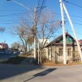 2-комнатный дом (60.00м<sup>2</sup>, 4.00 соток) , Абая-Горького 27, помесячно(в районе Горького – Юнусалиева, Октябрьский район, г. Бишкек)