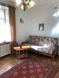 2-комнатная квартира, ул.Тыныстанова/пр.Чуй (р-н Проспект Чуй - Абдрахманова, Свердловский район, г. Бишкек), помесячно