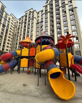 2-комнатная квартира, Байтик Баатыра-Масалиева (10 мкр., Октябрьский район, г. Бишкек)