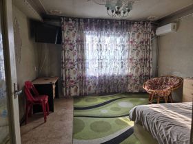 1-комнатная квартира, Жумабека (в районе Жибек-Жолу – Абдрахманова , Первомайский район, г. Бишкек)