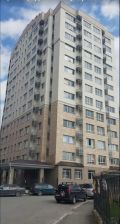 4-комнатная квартира (12 мкр., Октябрьский район, г. Бишкек)